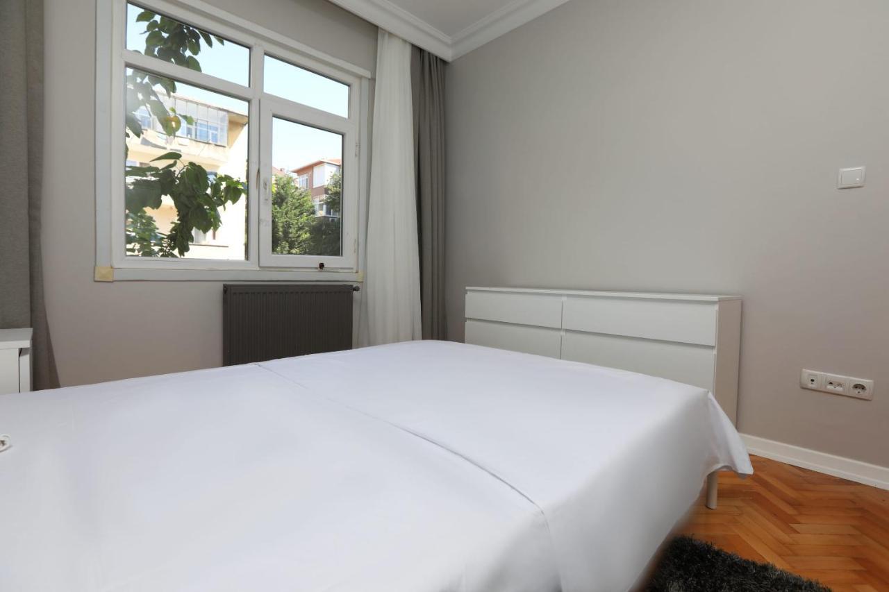 Stylish And Central Flat In Kadikoy Istanboel Buitenkant foto